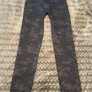 SPANX Dark Camouflage Leggings